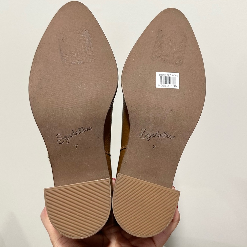 Seychelles Tan Leather Block Heel Ankle Boots - Picture 13 of 13